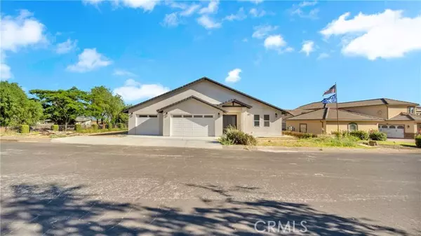 38295 Wild Poppy LN, Yucaipa, CA 92399