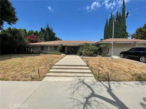 19923 Blackhawk ST, Chatsworth, CA 91311