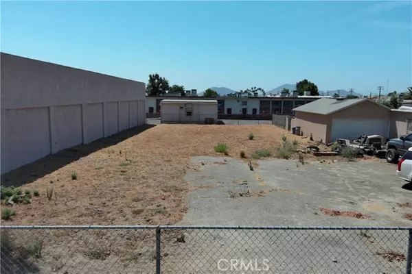 0 Arrow, Fontana, CA 92335