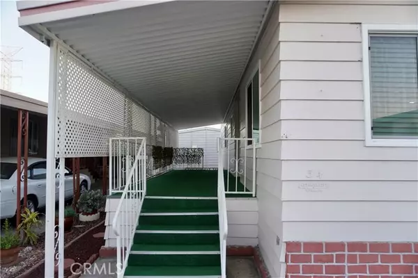 Pico Rivera, CA 90660,8509 Beverly BLD 34