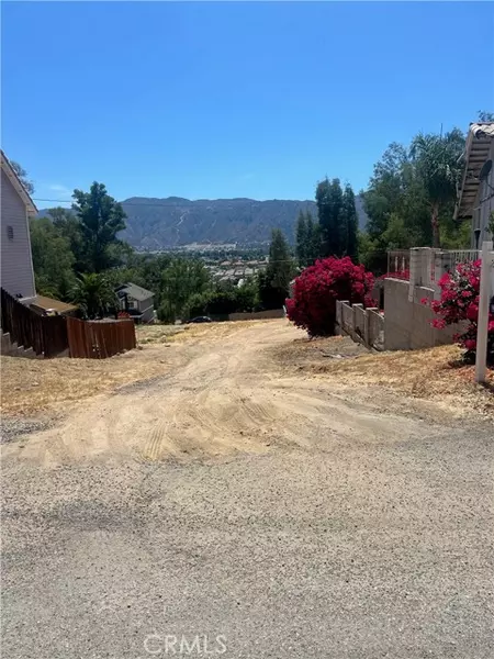 0 Bell, Lake Elsinore, CA 92530