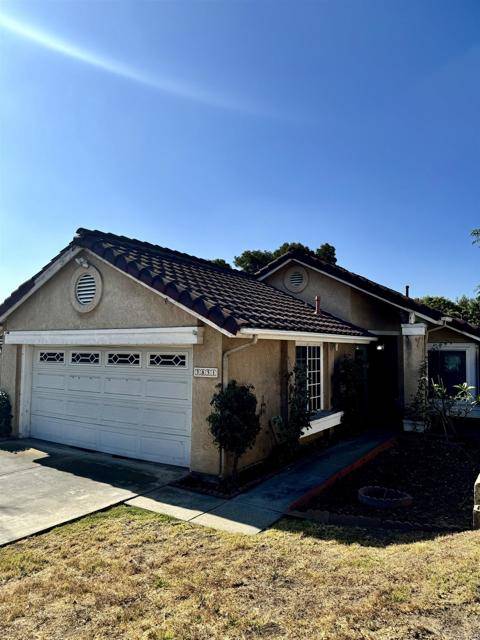 3831 King St., La Mesa, CA 91941