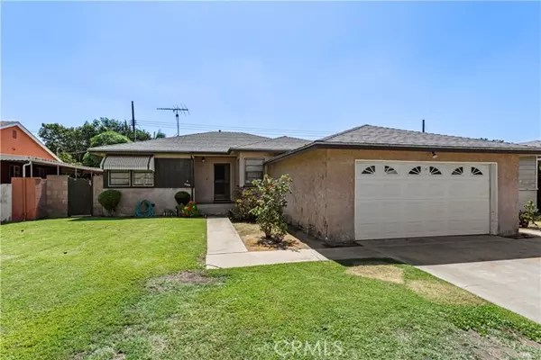 Downey, CA 90241,11608 Susan AVE