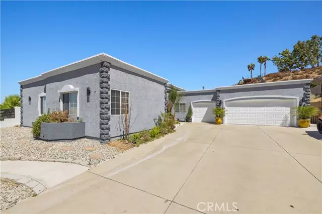 40310 Maestro LN, Palmdale, CA 93551