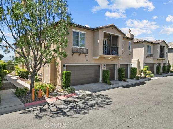 19538 Laroda LN, Saugus, CA 91350