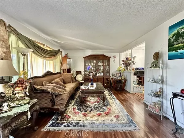 La Mirada, CA 90638,14908 Sparrow DR