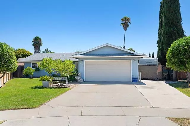 Escondido, CA 92026,645 Diane Pl