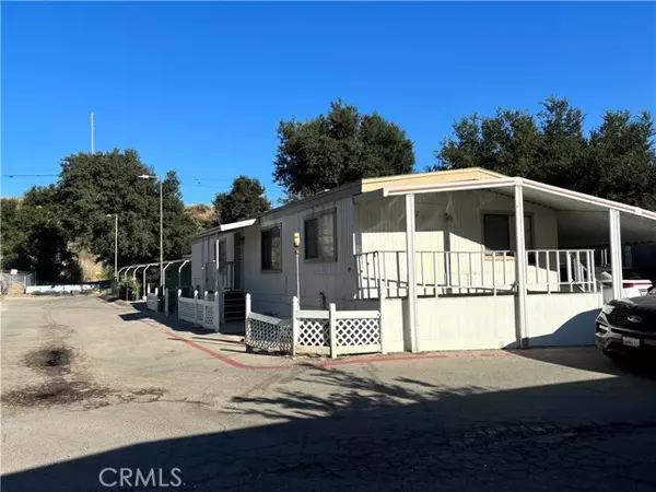 23450 Newhall AVE 120, Newhall, CA 91321