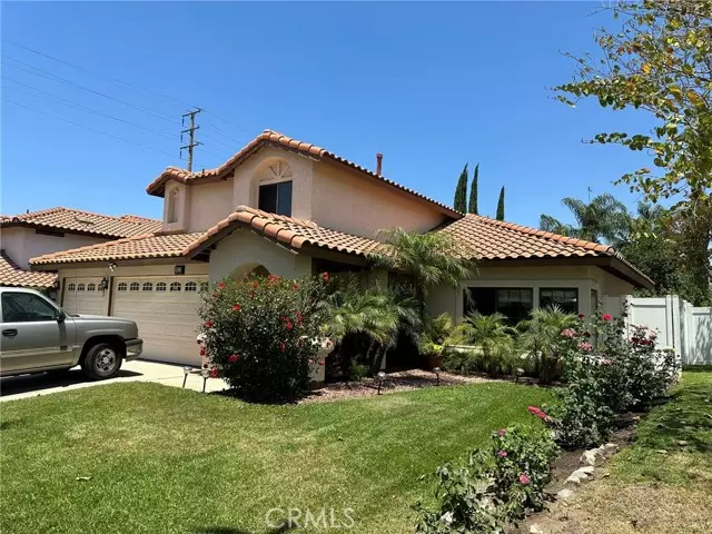 811 E Pioneer AVE, Redlands, CA 92374