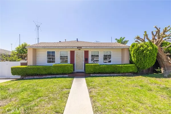 1345 W 26th PL, San Pedro, CA 90732