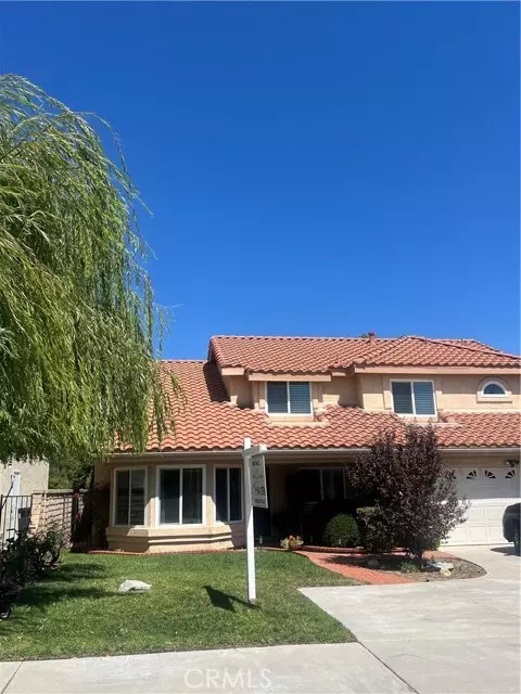 Canyon Country, CA 91351,20455 Kesley ST