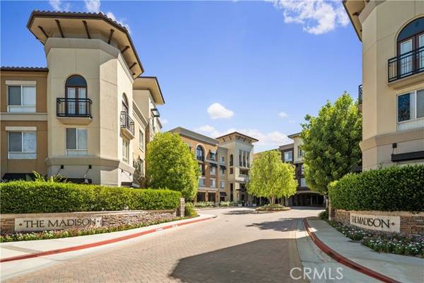 24545 Town Center DR 5201, Valencia, CA 91355