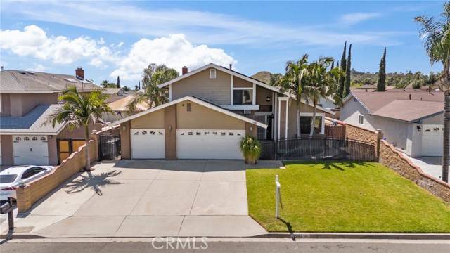 5981 Campero DR, Jurupa Valley, CA 92509