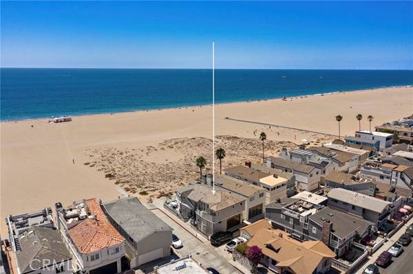 126 East Oceanfront, Newport Beach, CA 92661