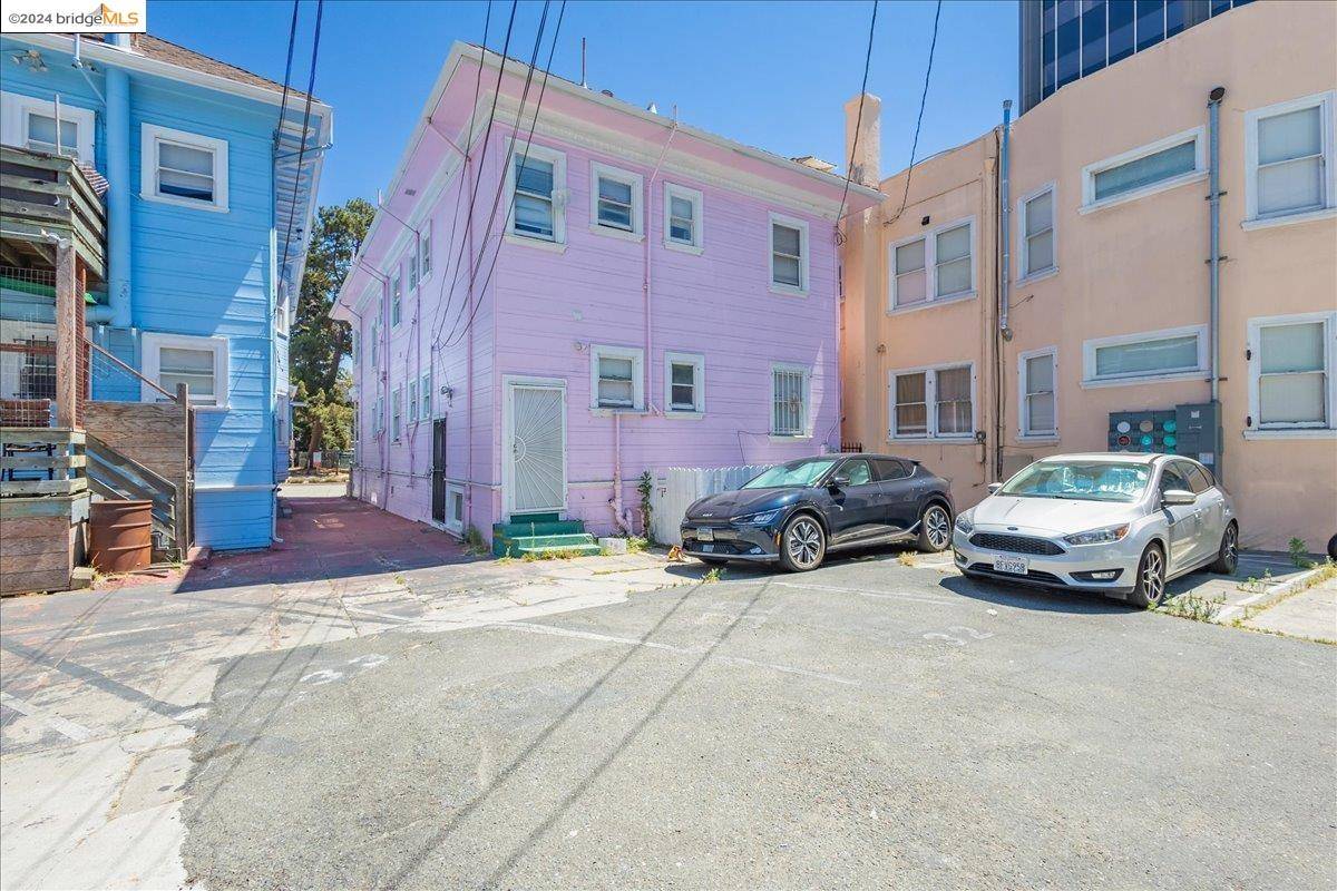 Oakland, CA 94612,2311 Harrison St