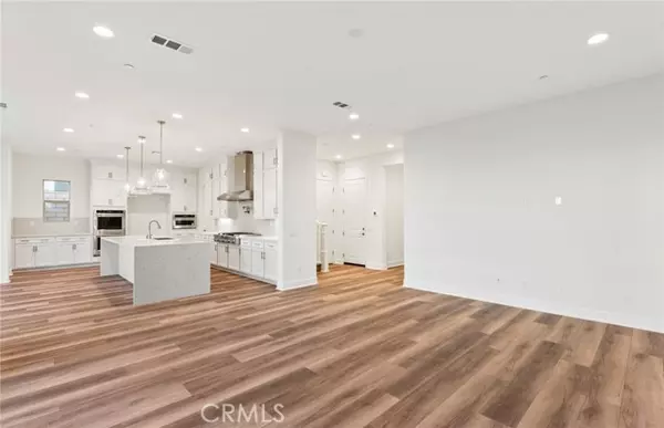 Chatsworth, CA 91311,21239 W. Wildflower WAY