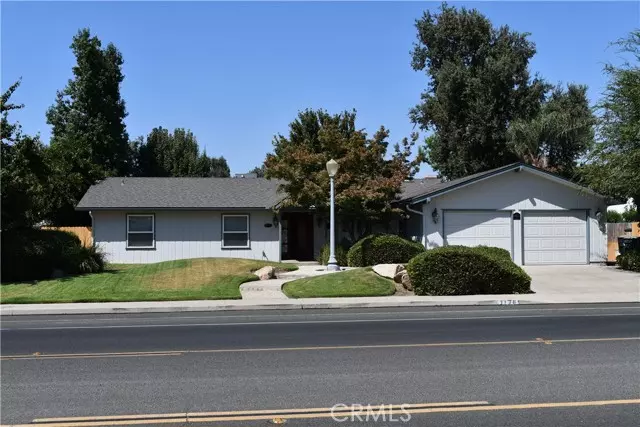 3138 W Mill Creek DR, Visalia, CA 93291