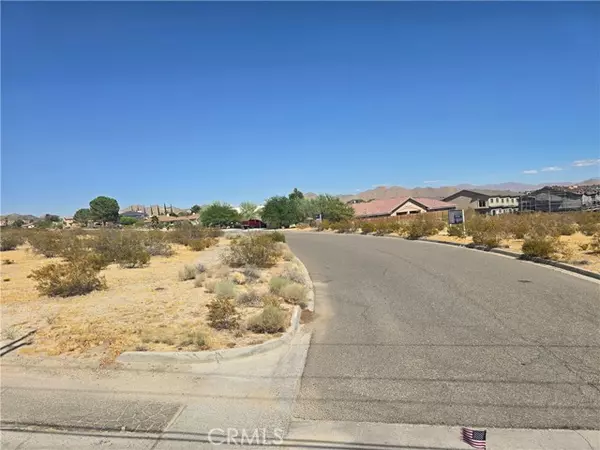 Apple Valley, CA 92307,0 Viho RD