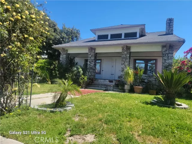 1128 N La Cadena DR, Colton, CA 92324