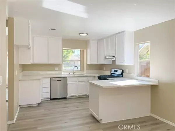 Palmdale, CA 93550,578 Conifer DR