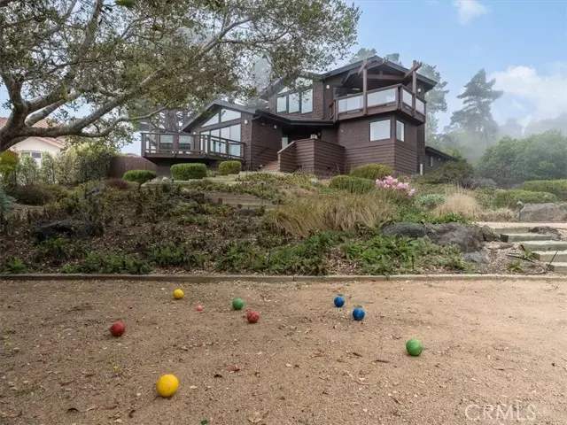 615 Warren RD, Cambria, CA 93428