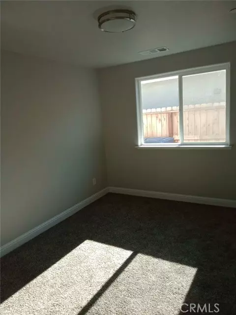 Madera, CA 93638,1061 Adell ST