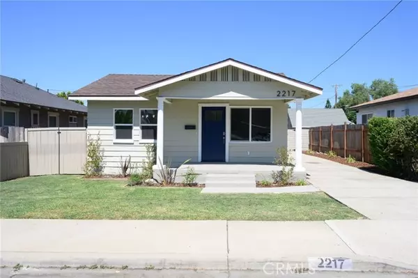 2217 B ST, La Verne, CA 91750