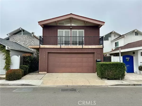 Newport Beach, CA 92663,431 Canal ST