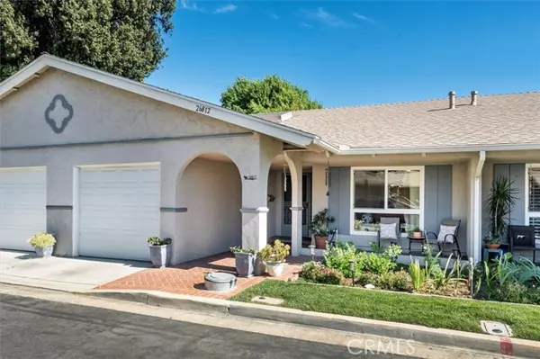 26812 Circle Of The Oaks, Newhall, CA 91321