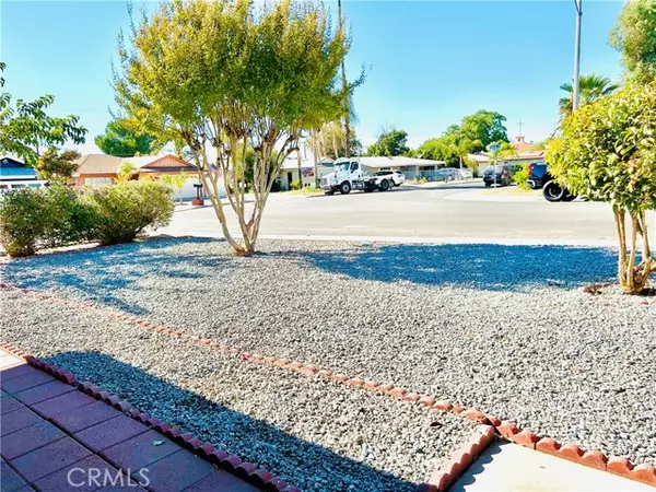 Hemet, CA 92543,527 Fern PL