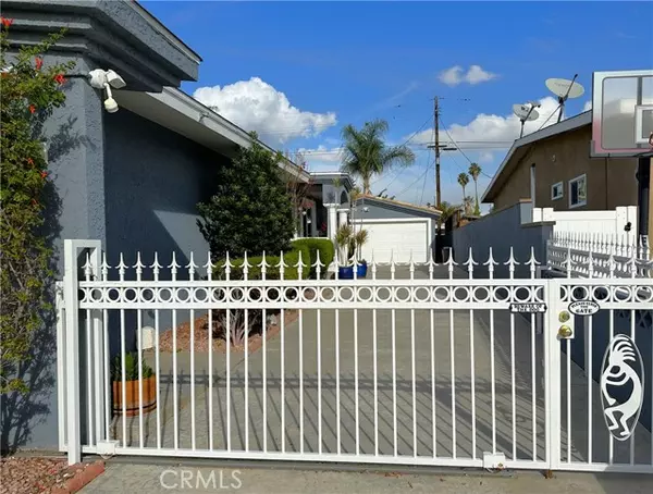 Lomita, CA 90717,1717 242nd PL