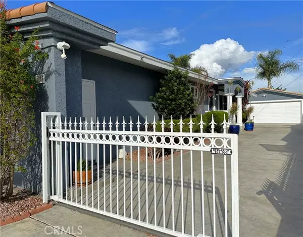 Lomita, CA 90717,1717 242nd PL