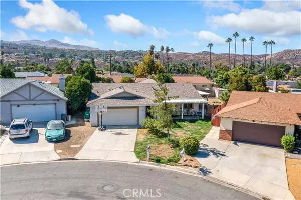 27207 Orangemont WAY,  Hemet,  CA 92544