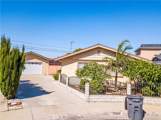 23500 Atmore, Carson, CA 90745