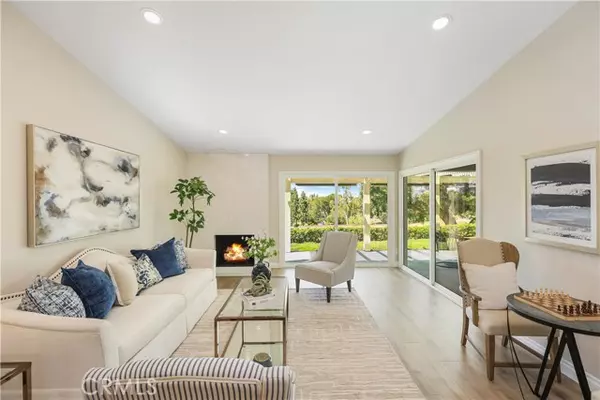 Mission Viejo, CA 92692,23935 Via Maragall