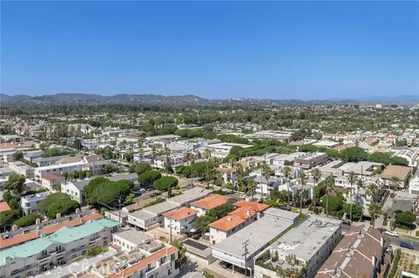 Santa Monica, CA 90403,1118 19th ST