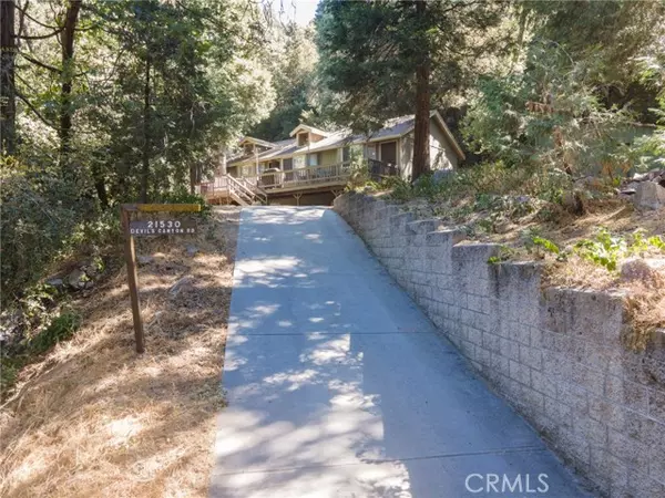 21530 Devils Canyon RD, Cedarpines Park, CA 92322