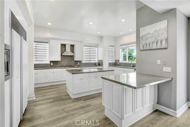 Sherman Oaks, CA 91423,14057 Valley Vista BLD