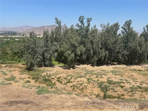 Riverside, CA 92501,0 INDIAN HILL RD