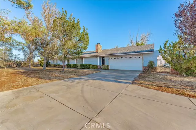 8247 W Avenue D, Lancaster, CA 93536