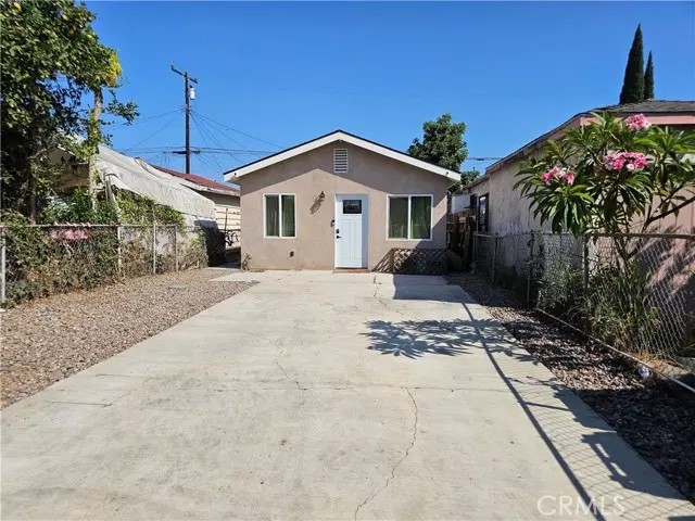 11853 167th ST, Artesia, CA 90701