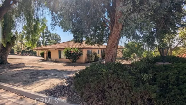 42167 San Jose DR, San Jacinto, CA 92583