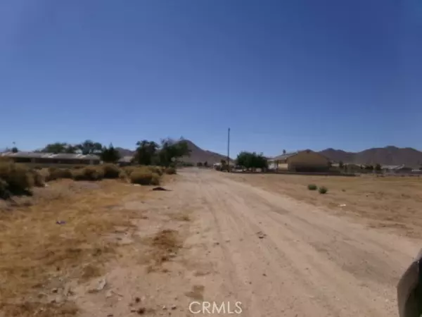 Apple Valley, CA 92307,0 WIGWAM