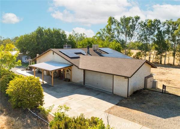 4390 East Ave, Corning, CA 96021