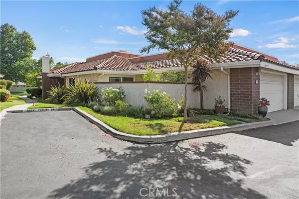 Westlake Village, CA 91361,2227 Portola LN