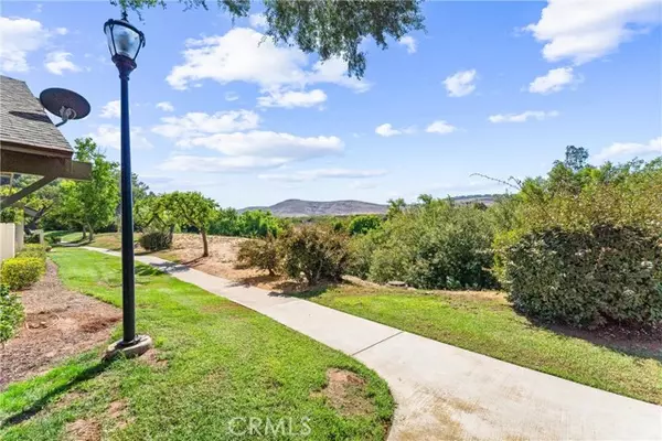 Laguna Hills, CA 92653,22901 Caminito Nicosia 38