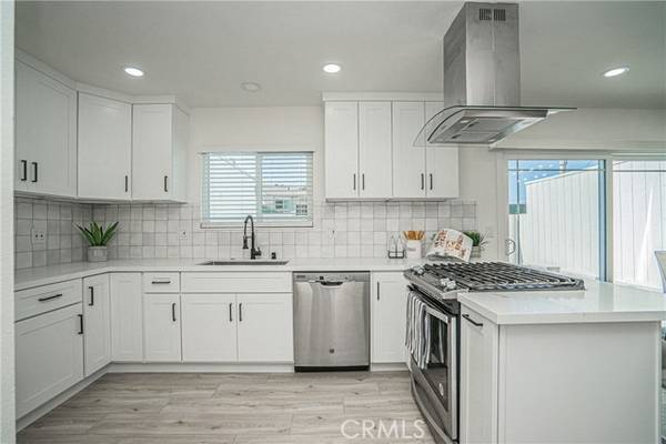 8122 Firth GN, Buena Park, CA 90621