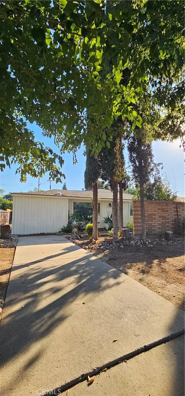 1030 W 24th ST, Merced, CA 95340