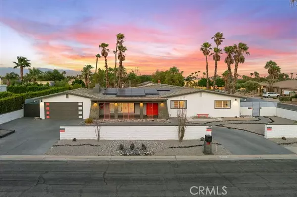 2306 Acacia Rd E, Palm Springs, CA 92262