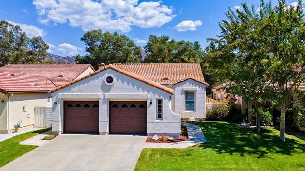 2386 Fallbrook PL,  Escondido,  CA 92027